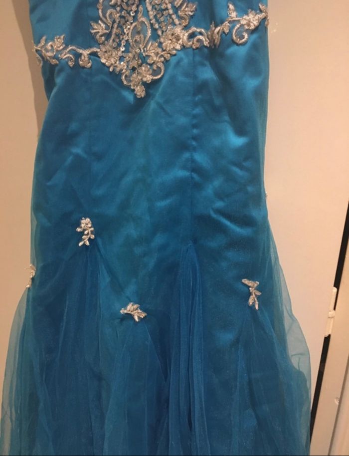 Robe de soirée ou mariage - photo numéro 3