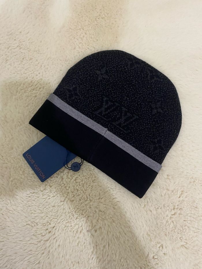 Bonnet - photo numéro 5