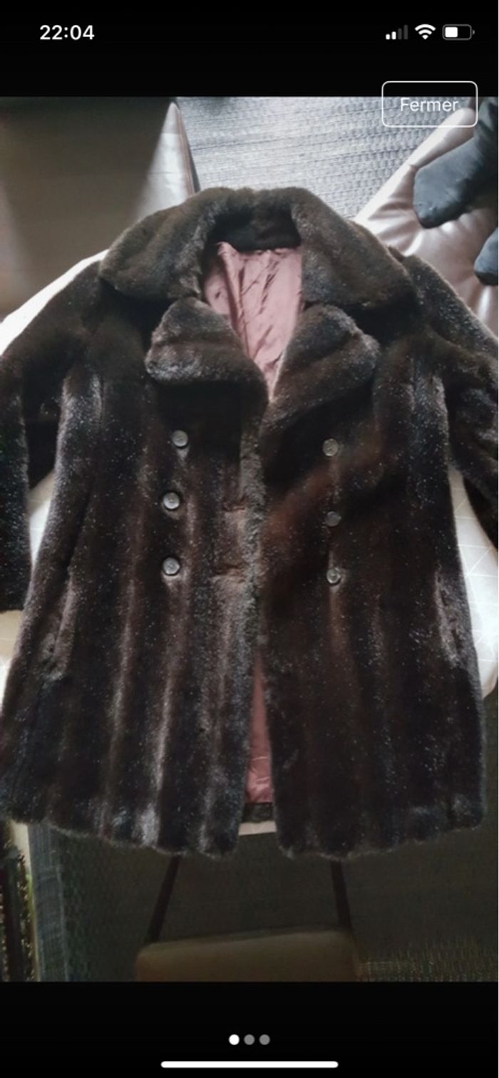 Manteau fausse fourrure