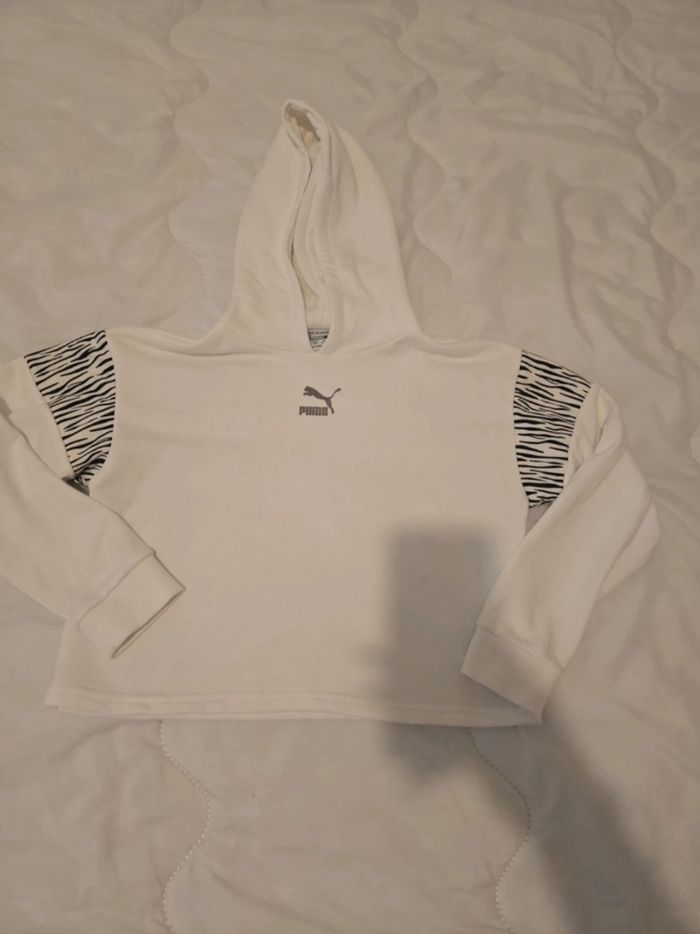 Pull crop top