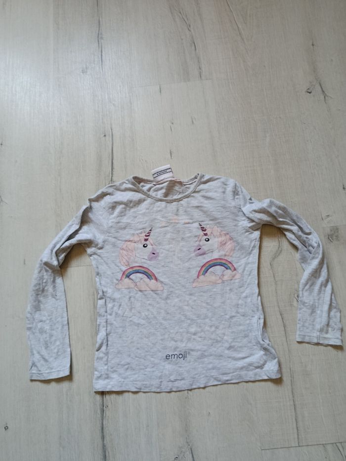 Tee-shirt manches longues marque emoji taille 10 ans