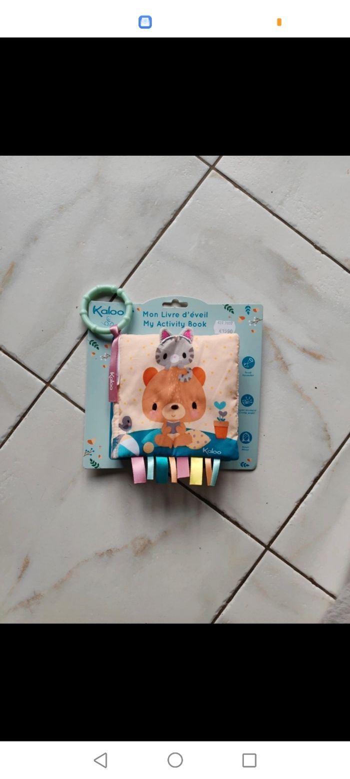Livre d'éveil kaloo