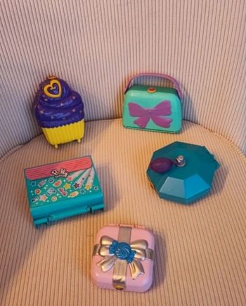 Lot polly pocket.