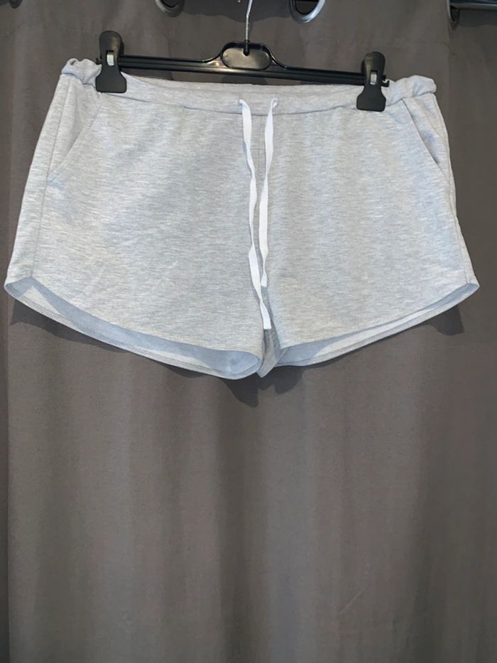 Short Undiz taille XL