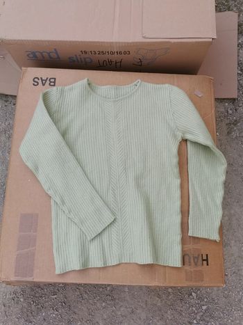Pull fin vert pale