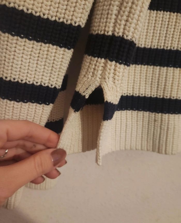 Pull marin H&M – col montant zippé – taille M – très bon état - photo numéro 5