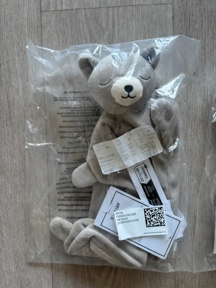 Doudou H&M neufs - photo numéro 3