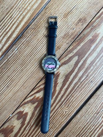 Montre motif Vw