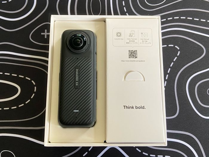 INSTA360 X4 Actioncam 8k 360° Action Cam emballage d'origine inclus - photo numéro 2