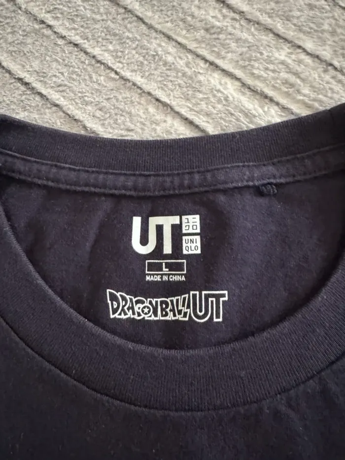 T-shirt Uniqlo x Dragon ball UT - photo numéro 2