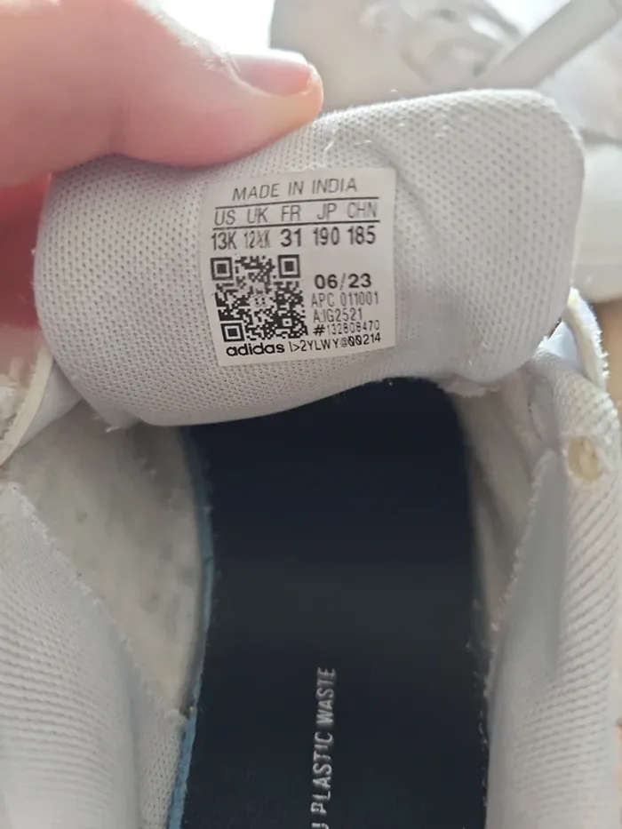 Basket fille Taille 31 marque adidas - photo numéro 7