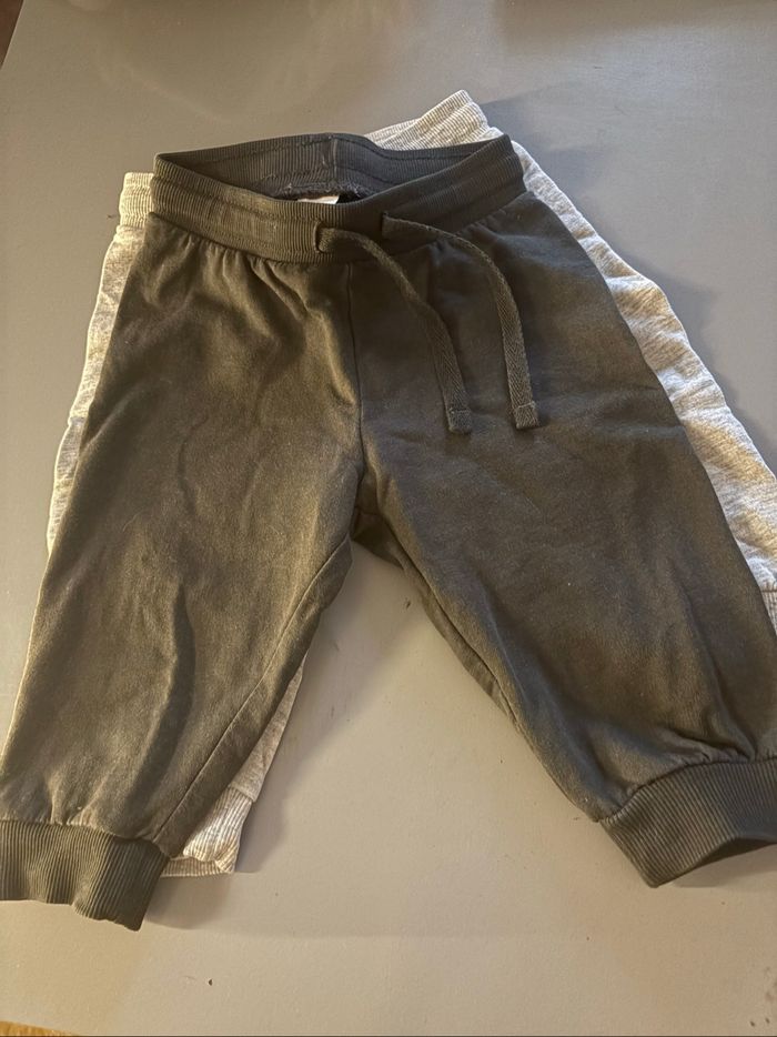 Lot de jogging 9 mois - photo numéro 4