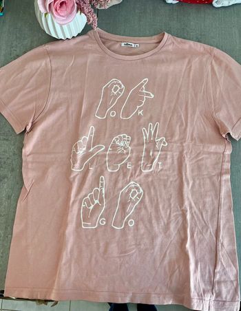 Jolie t-shirt femme taille S