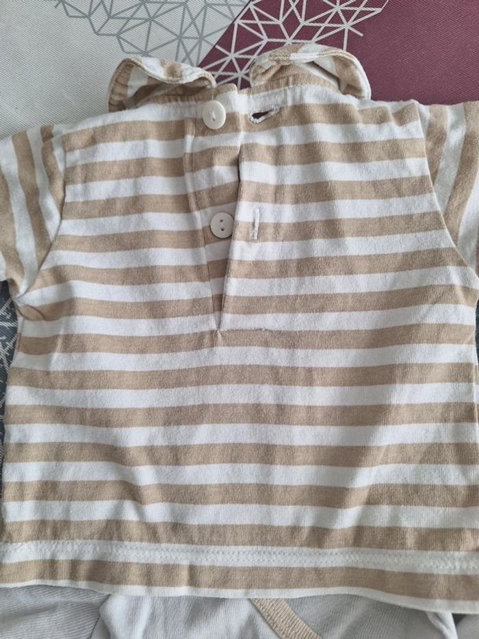 2 bodys et 1 tee-shirt naissance et 1 mois - photo numéro 4