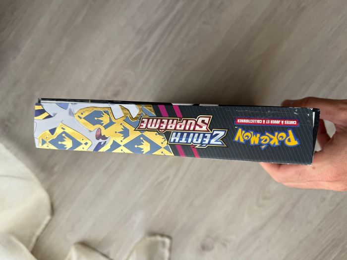 Coffret Pokémon Zarbi-V et Lugia-V Zénith Suprême - photo numéro 2