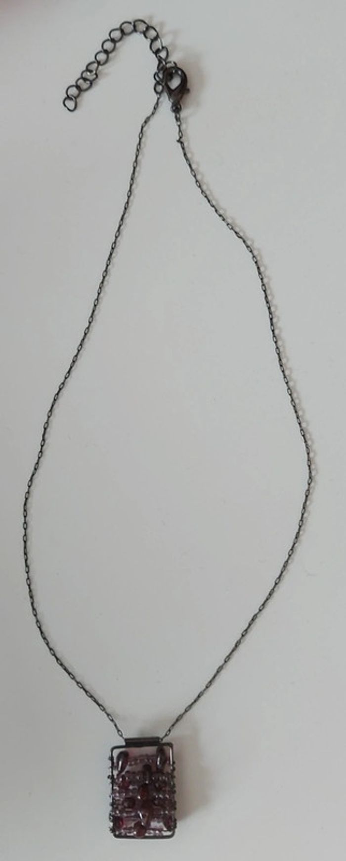 Collier perles violet