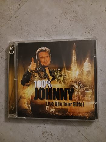 coffret de 2 CD 100% Johnny Live à la tour Eiffel