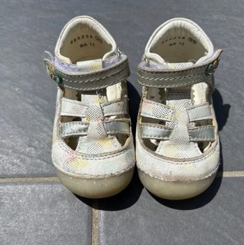 Chaussure sushy kickers taille 20