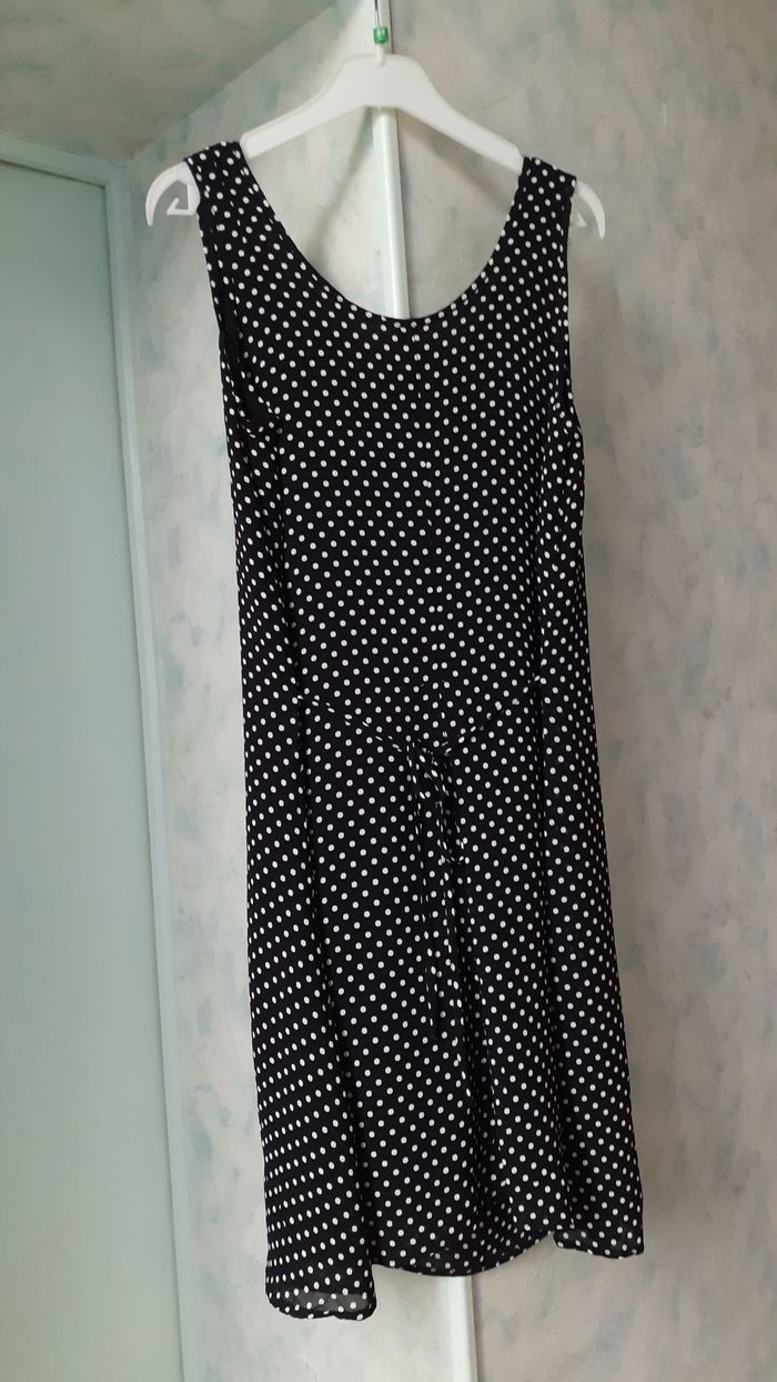 Robe femme taille 36 - photo numéro 2