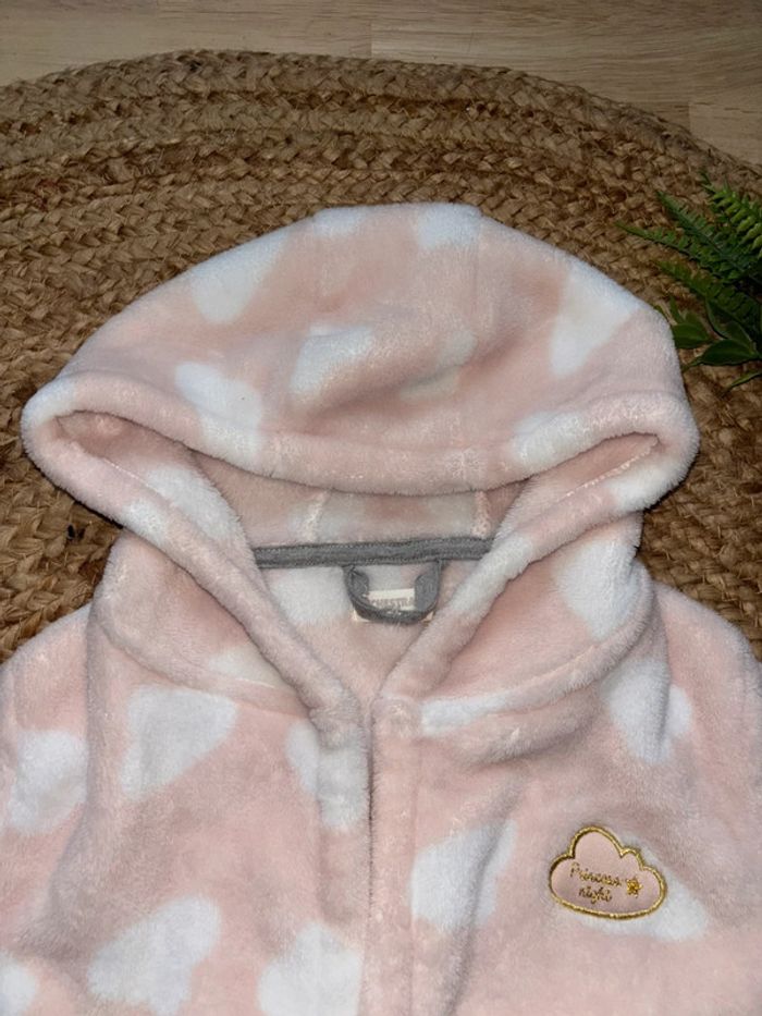 🌺Peignoir rose et blanc avec capuche au motif nuage Taille 3ans/98 cm🌺 - photo numéro 5