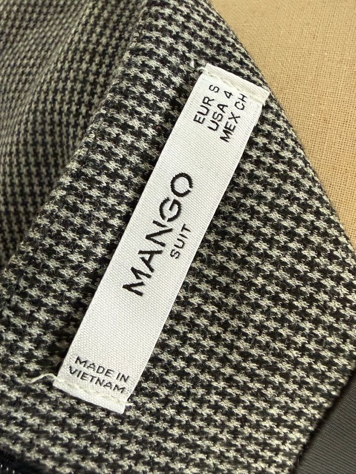 Robe moulante en pied de poule - photo numéro 4