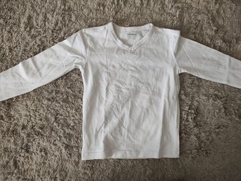 Tee-shirt manches longues ou maillot de corps taille 4-6 ans // 110-116 cm