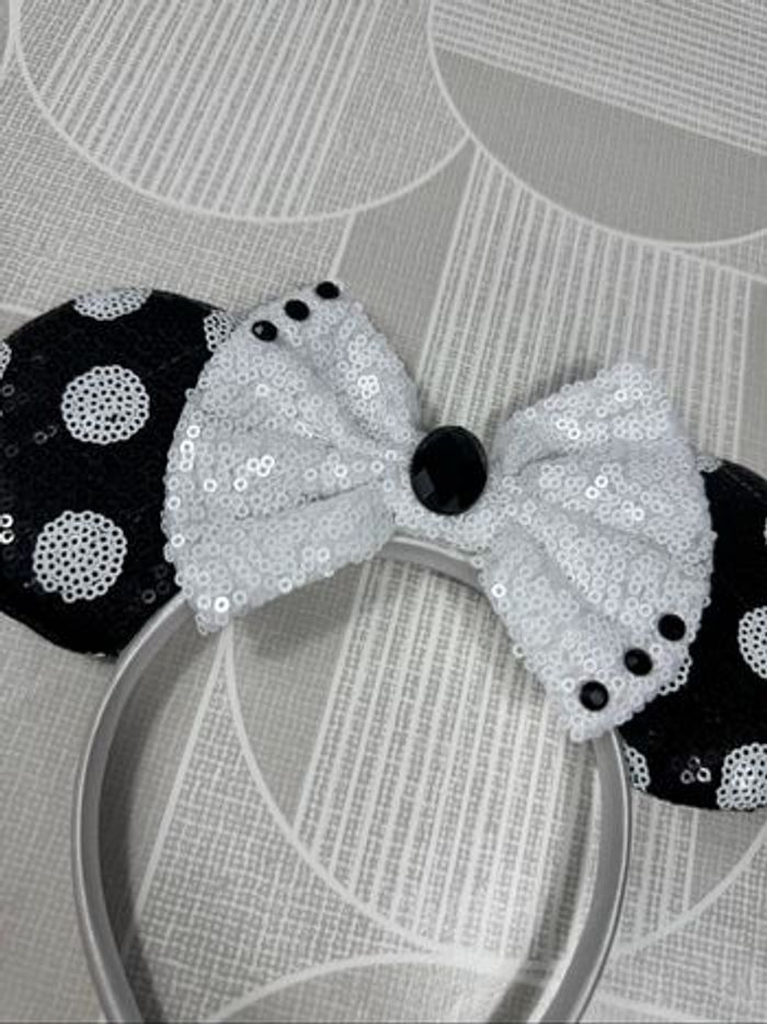 🎀 Serre-tête Disney noir & blanc à paillettes - photo numéro 2