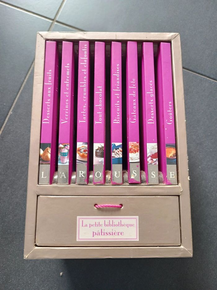 La petite bibliothèque pâtissière Larousse 8 livres
