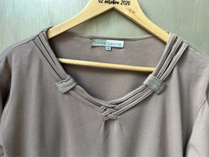 T-shirt manche longue Dolce Donna taille M - photo numéro 7