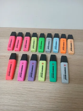 15 Surligneurs / fluos Stabilo