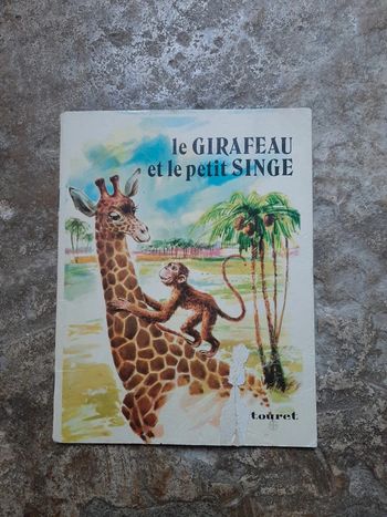 Le Girafeau et le petit singe