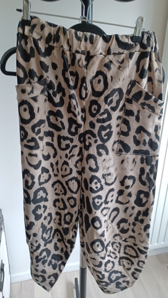 Pantalon ou pantacourt imprimé