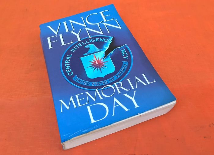 Vince Flynn Memorail Day (2005) Editions de Fallois Paris - photo numéro 2