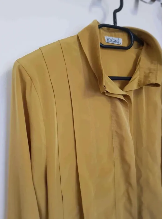 Chemise satiné taille 42 - photo numéro 2