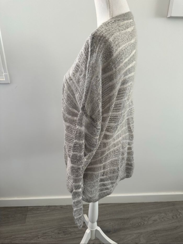 Cardigan oversize maille ajourée gris et blanc mohair Benetton T38 M - photo numéro 4