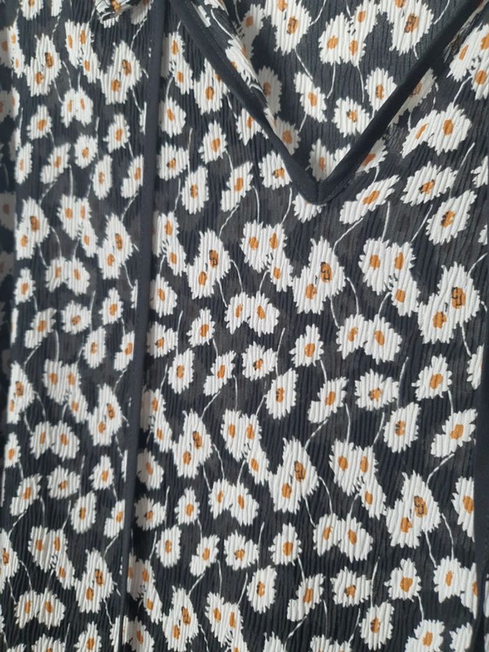 Blouse motifs Marguerite - photo numéro 5
