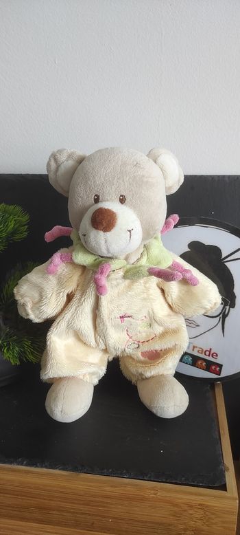 Doudou ours habit combinaison jaune avion col vert tex baby ancien peluche Rose