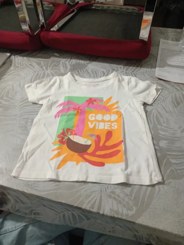 T shirt 4-5 ans