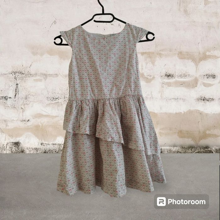 Jolie petite robe fille 8ans Okaïdi