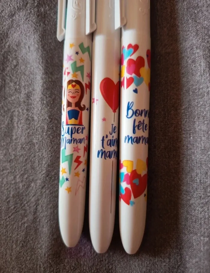 Stylos bic 4 couleurs super maman - photo numéro 2