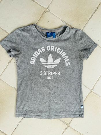 T-shirt gris Adidas
