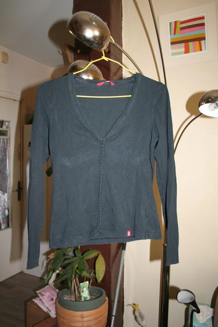 🌸Top noir chic manches longues " Esprit " Taille 34 "🌸