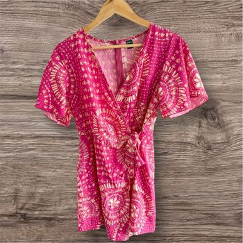 Combishort manches cœur cache cœur fuchsia abricot Shein taille 36 S