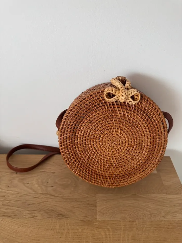 Sac à mains rond en rotin /osier