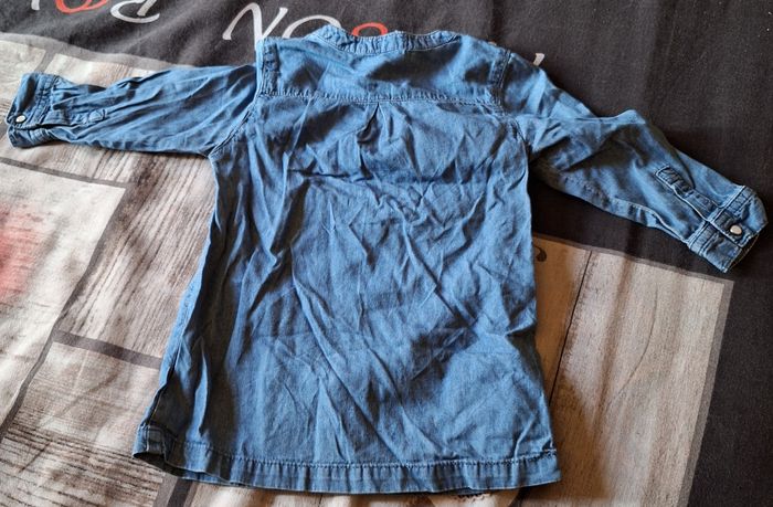 Blouse en jean Kiabi 18 mois - photo numéro 3