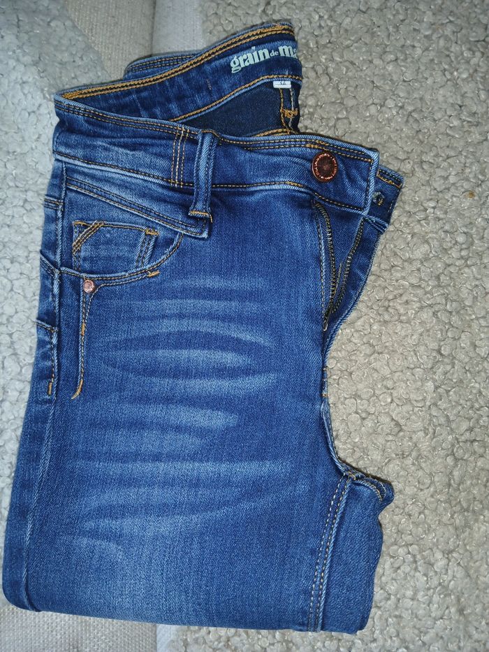 LOT DE 5 JEANS TAILLE 34 - photo numéro 6
