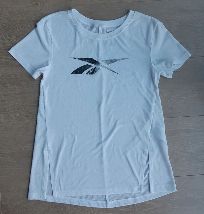 Tee-shirt Reebok taille XS