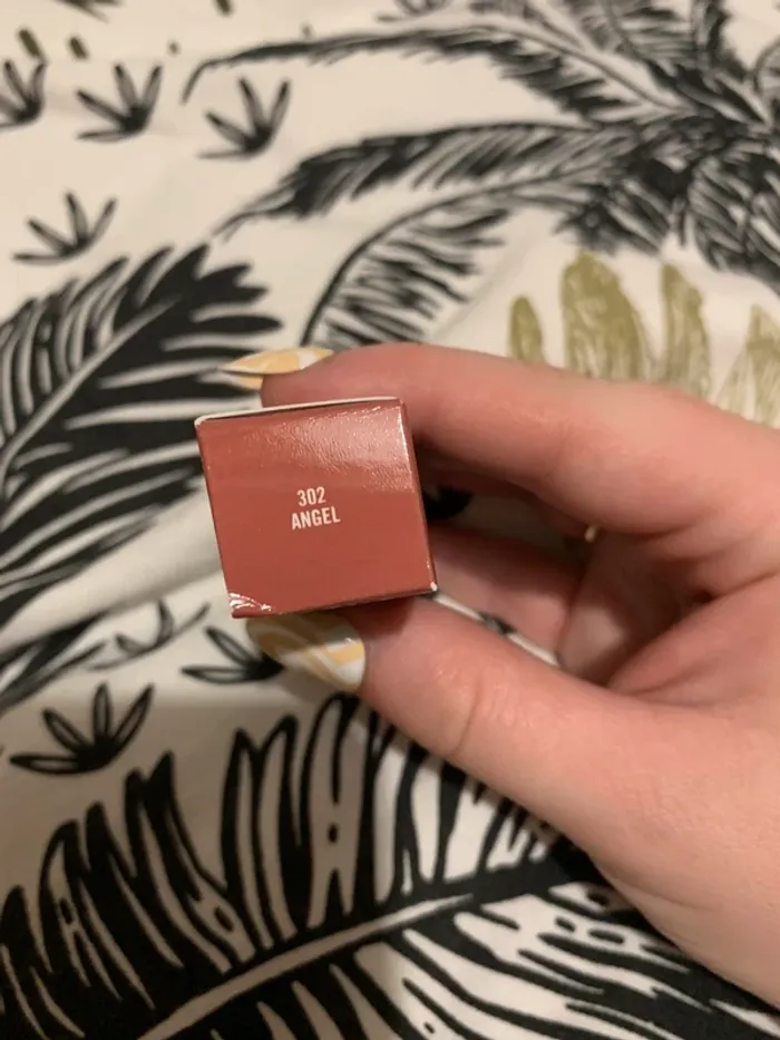 Rouge à lèvres MAC - photo numéro 2