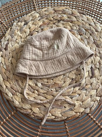 Chapeau en taille 3-6 mois