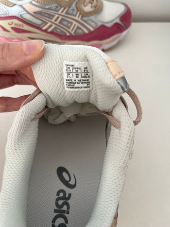 Baskets ASICS gel NYC mineral beige. 